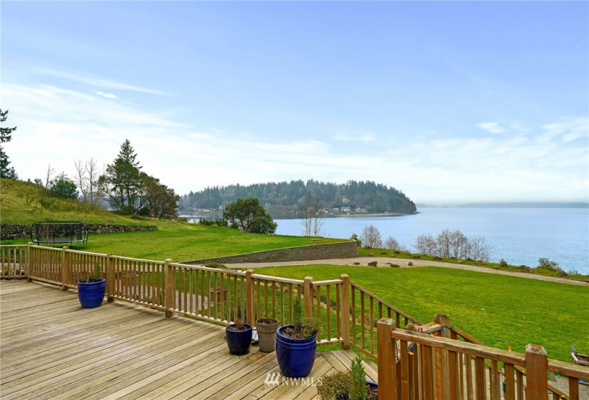 9204 Warren, Gig Harbor, Washington 98335, 4 Bedrooms Bedrooms, ,4 BathroomsBathrooms,Residential,For Sale,Warren,NWM1875643