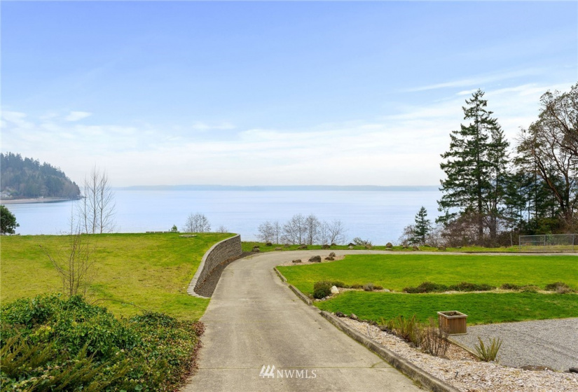 9204 Warren, Gig Harbor, Washington 98335, 4 Bedrooms Bedrooms, ,4 BathroomsBathrooms,Residential,For Sale,Warren,NWM1875643