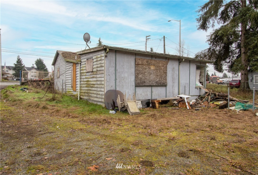 11704 Canyon, Puyallup, Washington 98373, 2 Bedrooms Bedrooms, ,1 BathroomBathrooms,Residential,For Sale,Canyon,NWM1879536