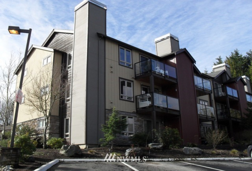 15132 82nd, Redmond, Washington 98052, 1 Bedroom Bedrooms, ,1 BathroomBathrooms,Residential Lease,For Rent,82nd,NWM1879805