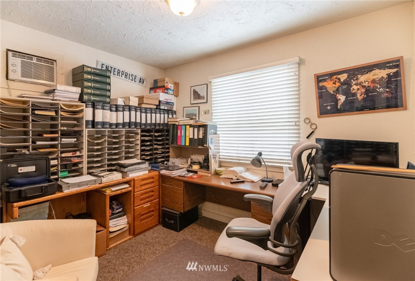 3835 Broadway, Moses Lake, Washington 98837, ,Commercial Sale,For Sale,Broadway,NWM1878525