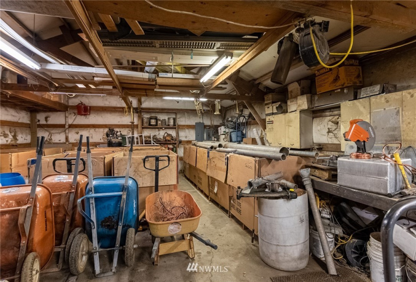 3835 Broadway, Moses Lake, Washington 98837, ,Commercial Sale,For Sale,Broadway,NWM1878525
