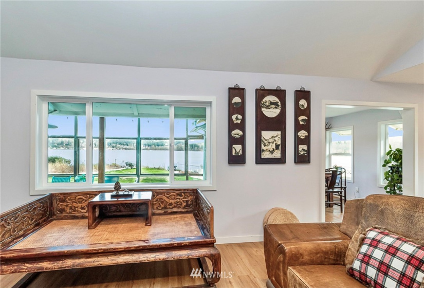 5104 Sammamish, Issaquah, Washington 98027, 2 Bedrooms Bedrooms, ,1 BathroomBathrooms,Residential,For Sale,Sammamish,NWM1879875