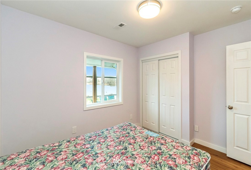5104 Sammamish, Issaquah, Washington 98027, 2 Bedrooms Bedrooms, ,1 BathroomBathrooms,Residential,For Sale,Sammamish,NWM1879875