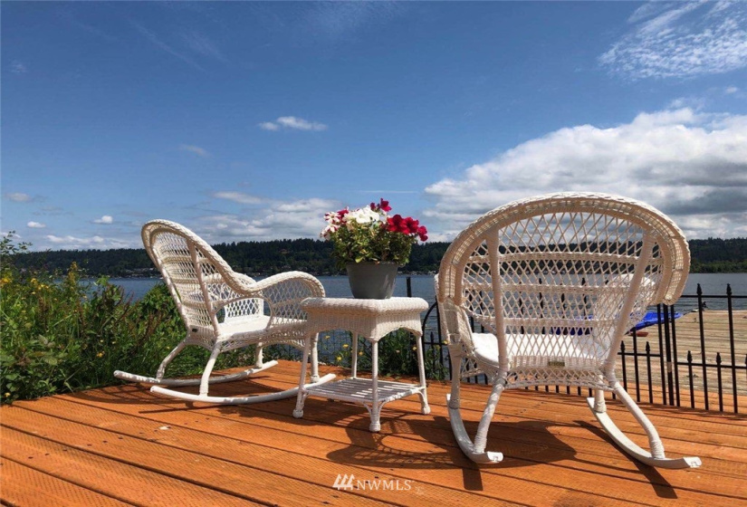 5104 Sammamish, Issaquah, Washington 98027, 2 Bedrooms Bedrooms, ,1 BathroomBathrooms,Residential,For Sale,Sammamish,NWM1879875