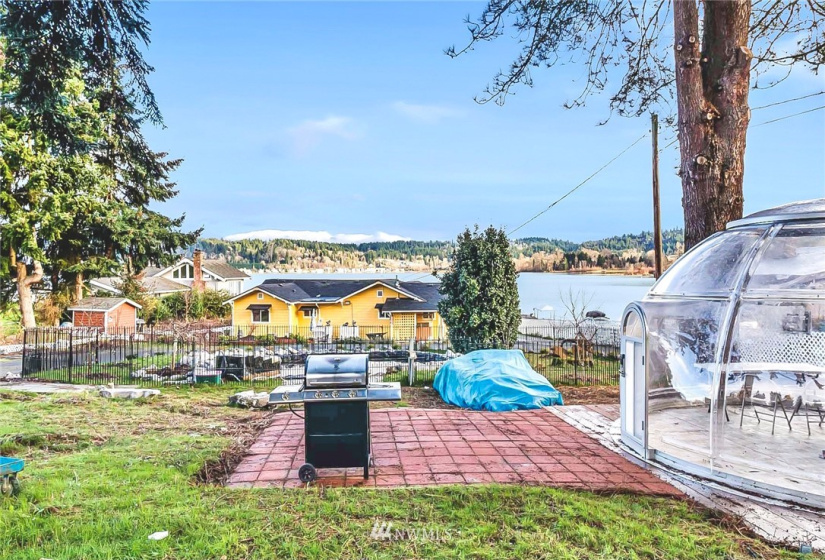 5104 Sammamish, Issaquah, Washington 98027, 2 Bedrooms Bedrooms, ,1 BathroomBathrooms,Residential,For Sale,Sammamish,NWM1879875