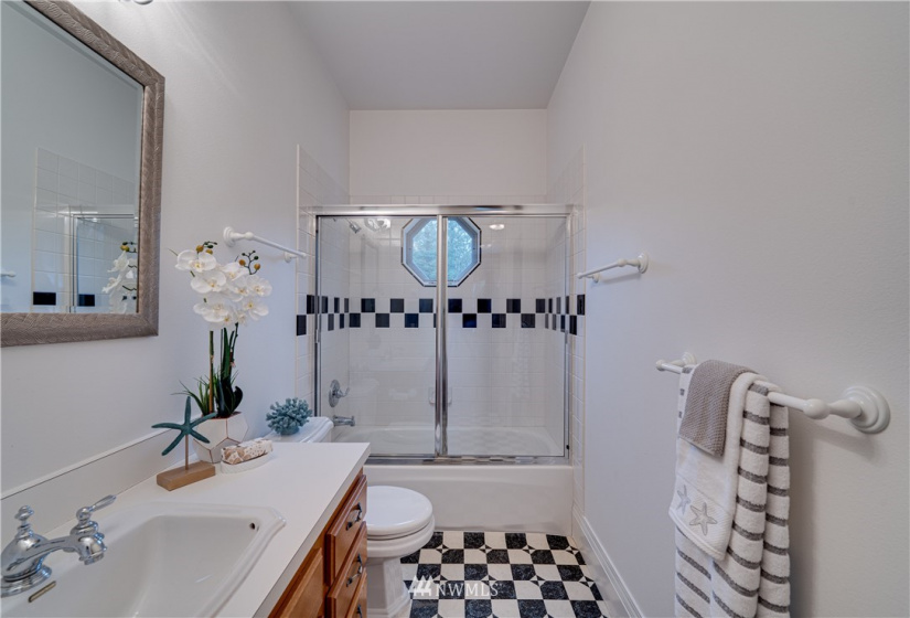 4801 Woodside, Anacortes, Washington 98221, 4 Bedrooms Bedrooms, ,2 BathroomsBathrooms,Residential,For Sale,Woodside,NWM1879421