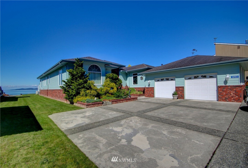 10903 Samish Beach, Bow, Washington 98232, 3 Bedrooms Bedrooms, ,2 BathroomsBathrooms,Residential,For Sale,Samish Beach,NWM1879375