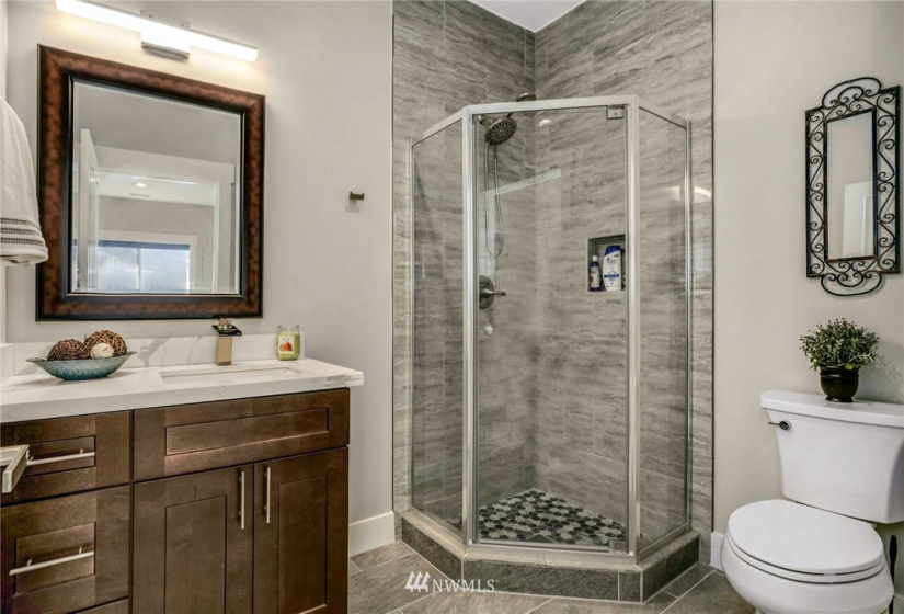 8900 384th, Snoqualmie, Washington 98065, 5 Bedrooms Bedrooms, ,2 BathroomsBathrooms,Residential,For Sale,384th,NWM1879651
