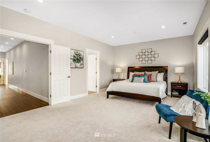 8900 384th, Snoqualmie, Washington 98065, 5 Bedrooms Bedrooms, ,2 BathroomsBathrooms,Residential,For Sale,384th,NWM1879651