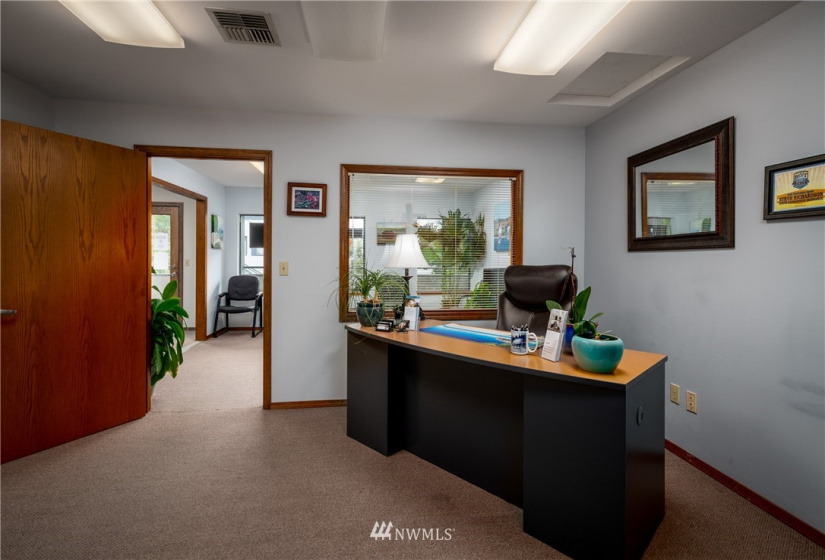860 Bayshore, Oak Harbor, Washington 98277, ,Commercial Sale,For Sale,Bayshore,NWM1879835