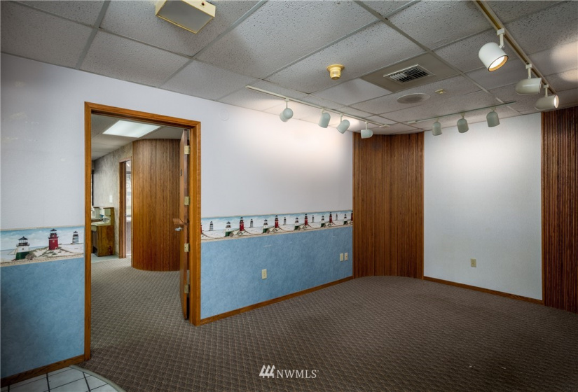860 Bayshore, Oak Harbor, Washington 98277, ,Commercial Sale,For Sale,Bayshore,NWM1879835