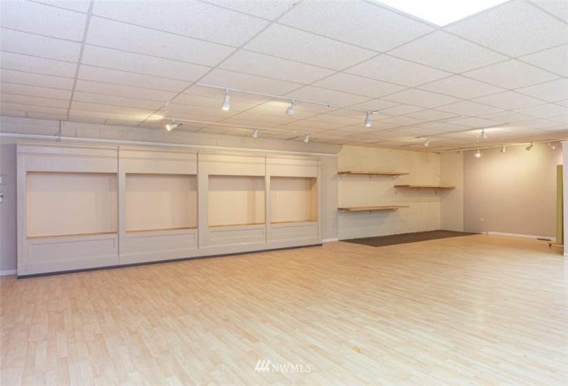 175 Cedar, Sequim, Washington 98382, ,Commercial Sale,For Sale,Cedar,NWM1880075