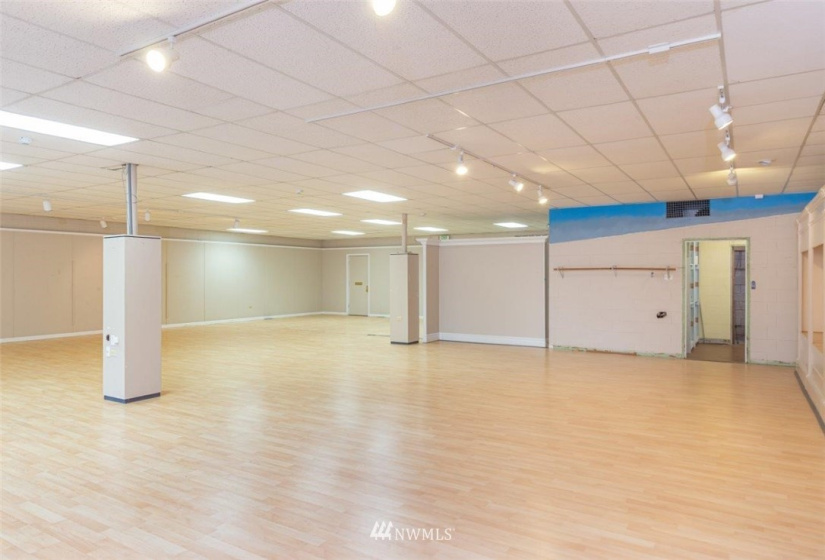 175 Cedar, Sequim, Washington 98382, ,Commercial Sale,For Sale,Cedar,NWM1880075