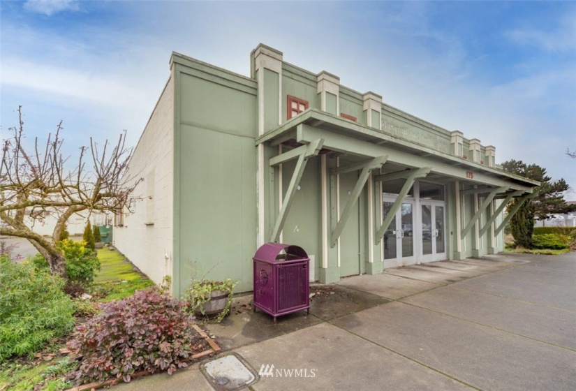 175 Cedar, Sequim, Washington 98382, ,Commercial Sale,For Sale,Cedar,NWM1880075