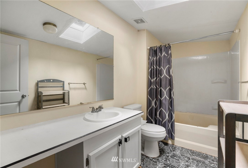 140 Hamma Hamma, Hoodsport, Washington 98548, 2 Bedrooms Bedrooms, ,2 BathroomsBathrooms,Residential,For Sale,Hamma Hamma,NWM1879998
