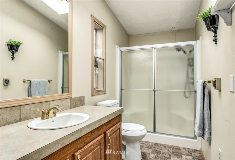 12906 226th, Bonney Lake, Washington 98391, 3 Bedrooms Bedrooms, ,1 BathroomBathrooms,Manufactured In Park,For Sale,226th,NWM1879904