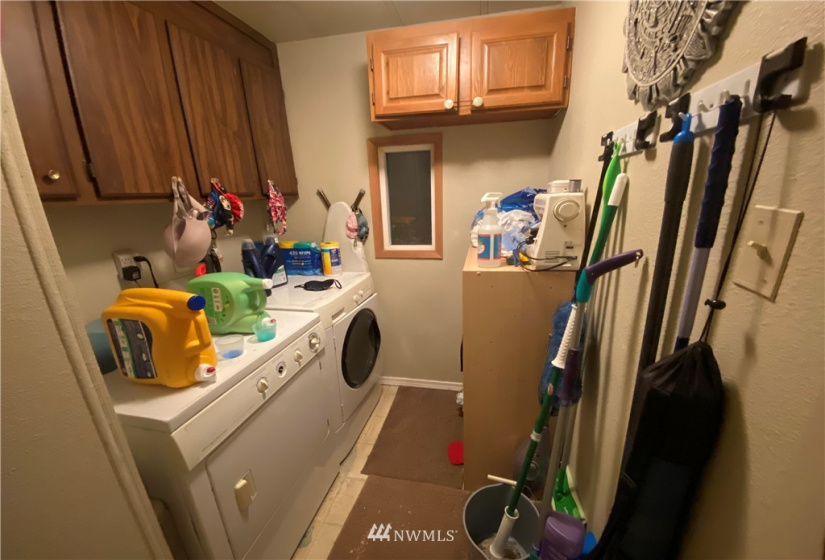 12605 Gibson, Everett, Washington 98204, 3 Bedrooms Bedrooms, ,1 BathroomBathrooms,Manufactured In Park,For Sale,Gibson,NWM1880282
