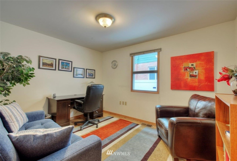 615 Titus, Kent, Washington 98032, ,Commercial Sale,For Sale,Titus,NWM1879353