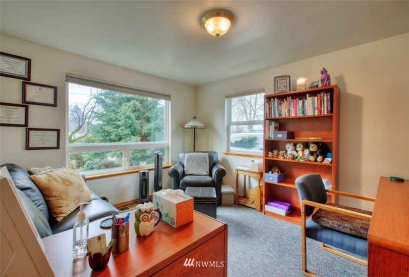 615 Titus, Kent, Washington 98032, ,Commercial Sale,For Sale,Titus,NWM1879353