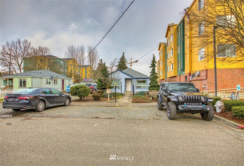 615 Titus, Kent, Washington 98032, ,Commercial Sale,For Sale,Titus,NWM1879353