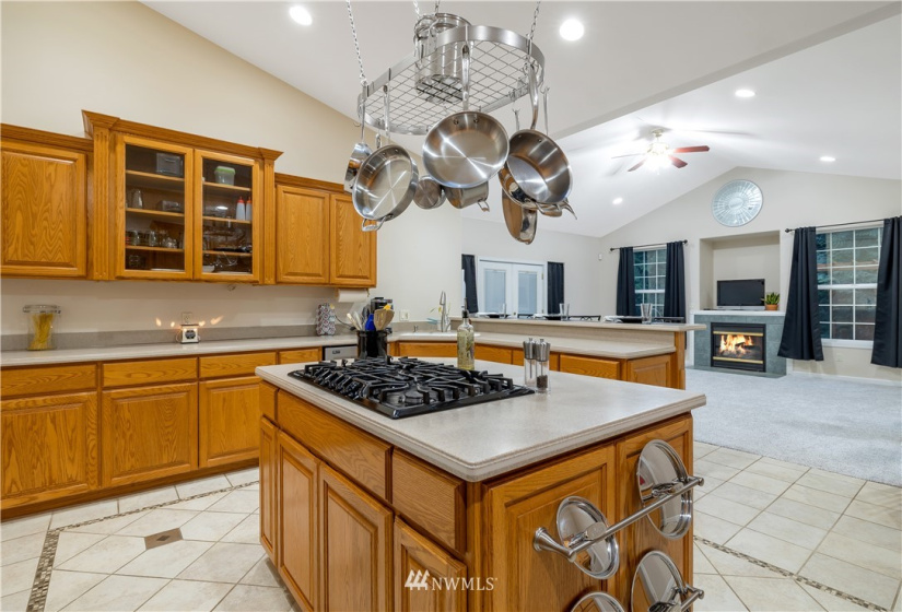8250 Sesame, Silverdale, Washington 98383, 3 Bedrooms Bedrooms, ,2 BathroomsBathrooms,Residential,For Sale,Sesame,NWM1880050
