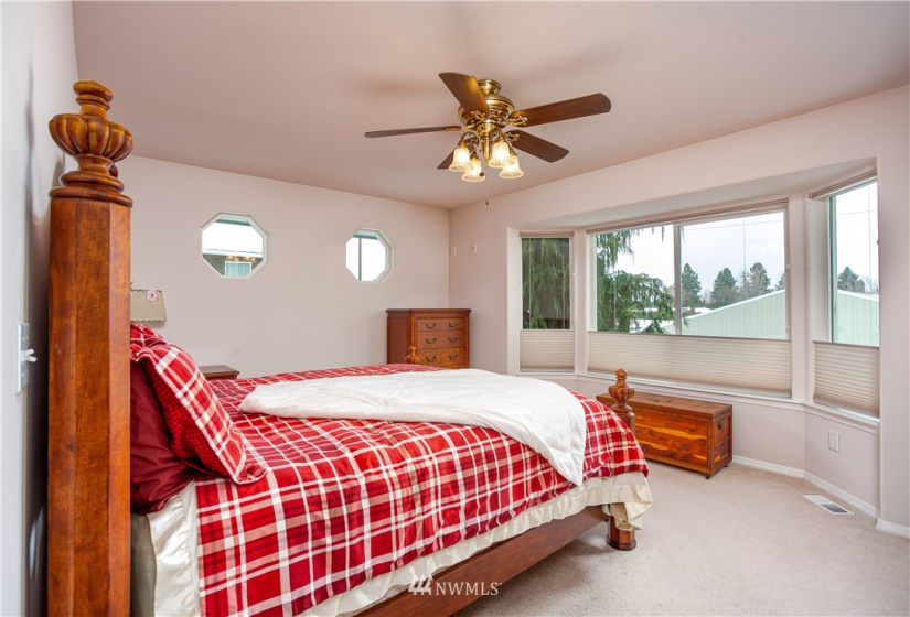 618 Clarissa, East Wenatchee, Washington 98802, 3 Bedrooms Bedrooms, ,3 BathroomsBathrooms,Residential,For Sale,Clarissa,NWM1879945