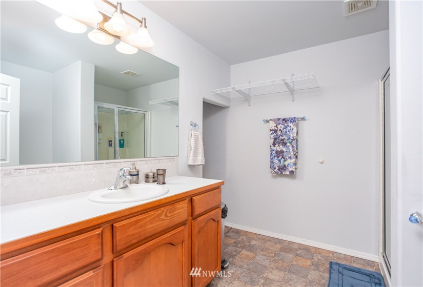 618 Clarissa, East Wenatchee, Washington 98802, 3 Bedrooms Bedrooms, ,3 BathroomsBathrooms,Residential,For Sale,Clarissa,NWM1879945