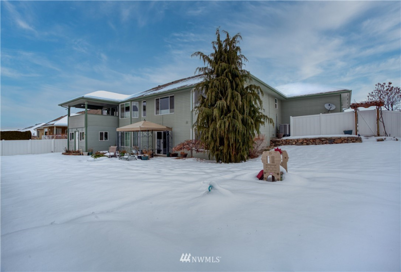 618 Clarissa, East Wenatchee, Washington 98802, 3 Bedrooms Bedrooms, ,3 BathroomsBathrooms,Residential,For Sale,Clarissa,NWM1879945
