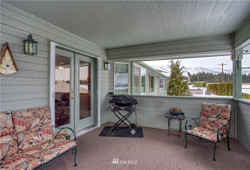 618 Clarissa, East Wenatchee, Washington 98802, 3 Bedrooms Bedrooms, ,3 BathroomsBathrooms,Residential,For Sale,Clarissa,NWM1879945