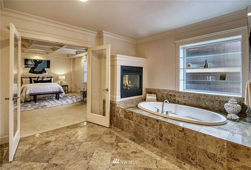 1414 1st, Seattle, Washington 98119, 3 Bedrooms Bedrooms, ,2 BathroomsBathrooms,Residential,For Sale,The Renaissance,1st,NWM1877921