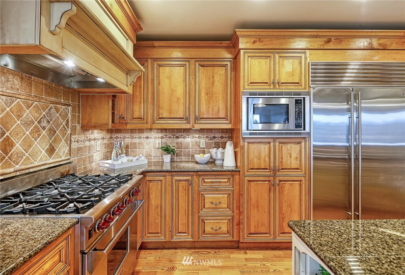 1414 1st, Seattle, Washington 98119, 3 Bedrooms Bedrooms, ,2 BathroomsBathrooms,Residential,For Sale,The Renaissance,1st,NWM1877921