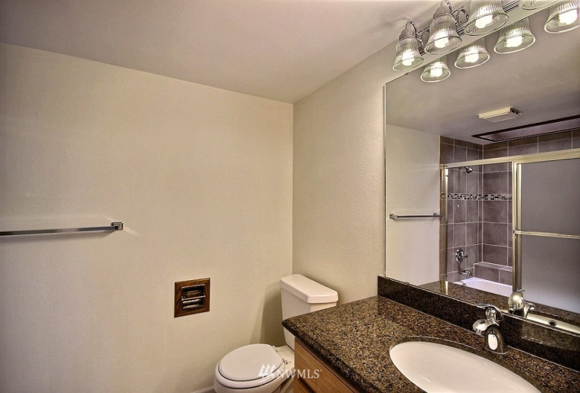 13630 59th, Bellevue, Washington 98006, 5 Bedrooms Bedrooms, ,2 BathroomsBathrooms,Residential Lease,For Rent,Forest Park #3,59th,NWM1878291