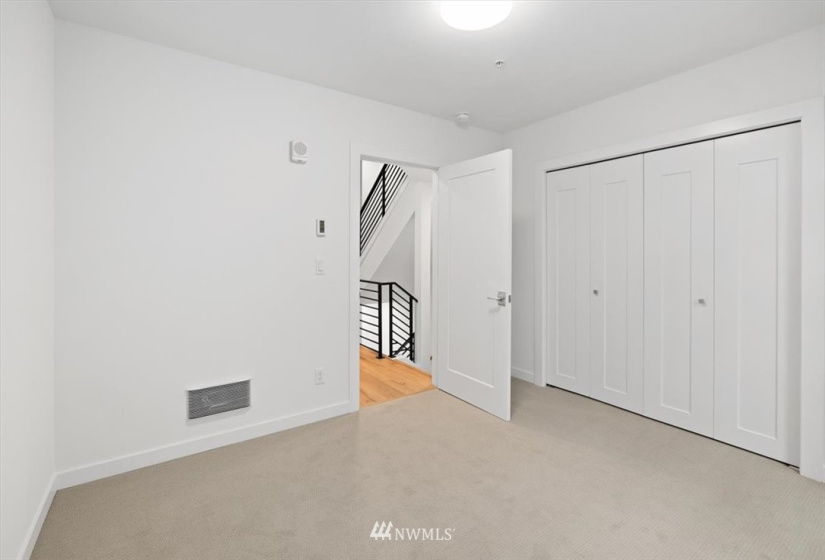 1000 112th, Seattle, Washington 98125, 3 Bedrooms Bedrooms, ,2 BathroomsBathrooms,Residential,For Sale,112th,NWM1880473