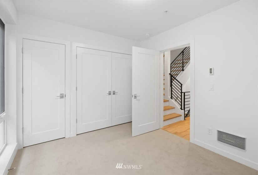 1000 112th, Seattle, Washington 98125, 3 Bedrooms Bedrooms, ,2 BathroomsBathrooms,Residential,For Sale,112th,NWM1880473