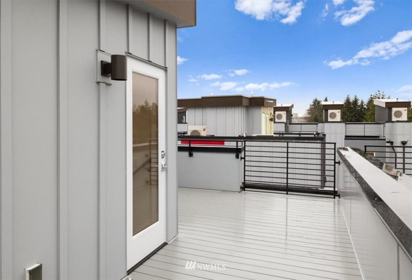1000 112th, Seattle, Washington 98125, 3 Bedrooms Bedrooms, ,2 BathroomsBathrooms,Residential,For Sale,112th,NWM1880473