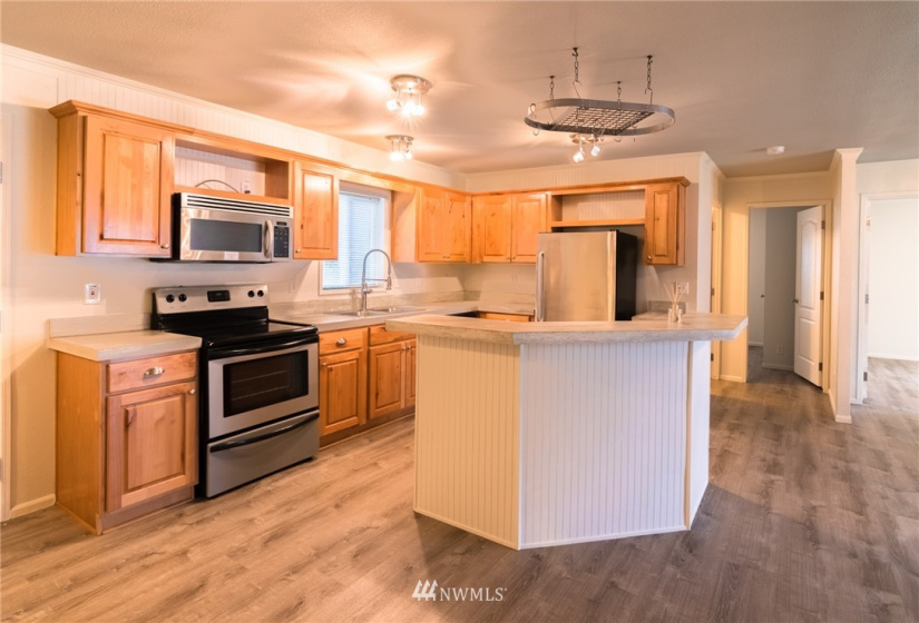 13118 Lost Lake, Snohomish, Washington 98296, 3 Bedrooms Bedrooms, ,1 BathroomBathrooms,Manufactured In Park,For Sale,Lost Lake,NWM1874333