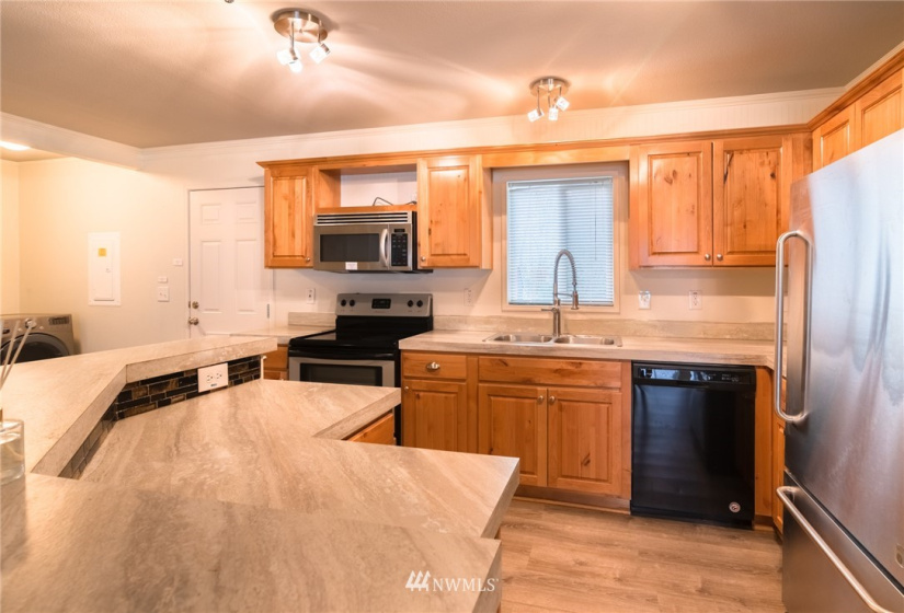 13118 Lost Lake, Snohomish, Washington 98296, 3 Bedrooms Bedrooms, ,1 BathroomBathrooms,Manufactured In Park,For Sale,Lost Lake,NWM1874333