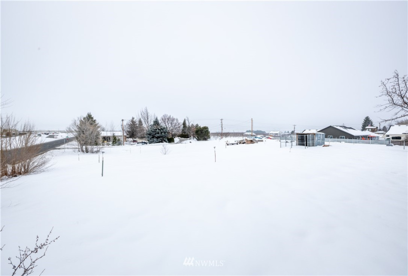 3290 1st, East Wenatchee, Washington 98802, 3 Bedrooms Bedrooms, ,1 BathroomBathrooms,Residential,For Sale,1st,NWM1880541
