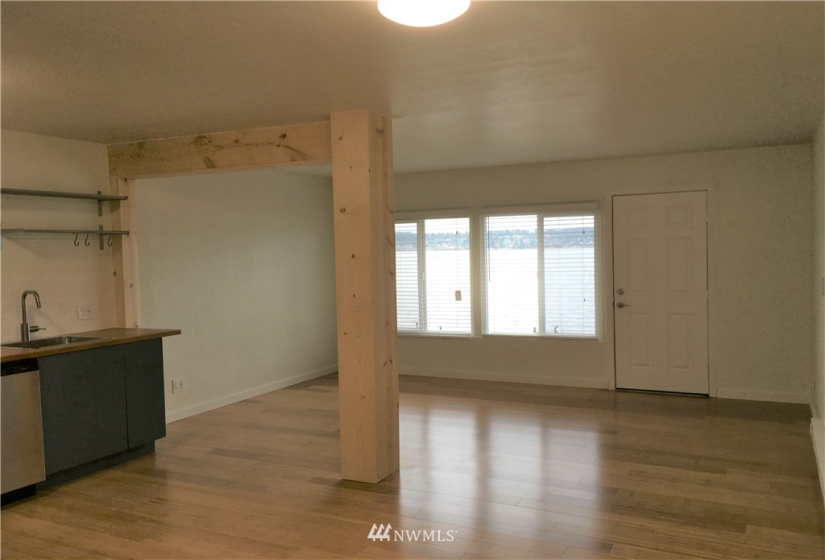 1833 Bay Street, Port Orchard, Washington 98366, ,Residential Income,For Sale,Bay Street,NWM1880597