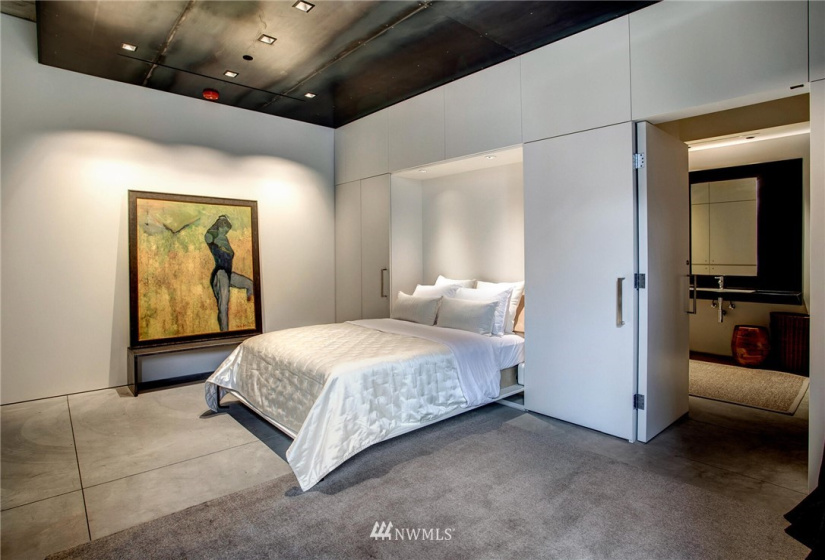 516 Yale, Seattle, Washington 98109, 2 Bedrooms Bedrooms, ,Residential,For Sale,Art Stable,Yale,NWM1880634