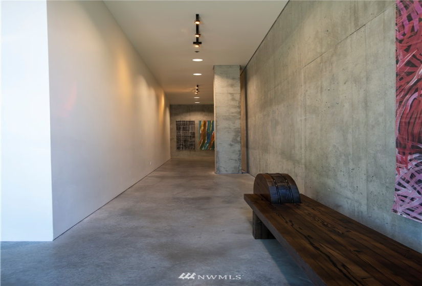 516 Yale, Seattle, Washington 98109, 2 Bedrooms Bedrooms, ,Residential,For Sale,Art Stable,Yale,NWM1880628