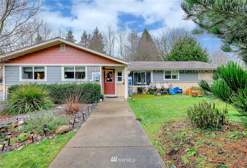 7741 Beacon, Bremerton, Washington 98311, 4 Bedrooms Bedrooms, ,2 BathroomsBathrooms,Residential,For Sale,Beacon,NWM1879766