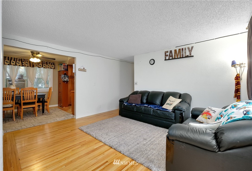 7741 Beacon, Bremerton, Washington 98311, 4 Bedrooms Bedrooms, ,2 BathroomsBathrooms,Residential,For Sale,Beacon,NWM1879766