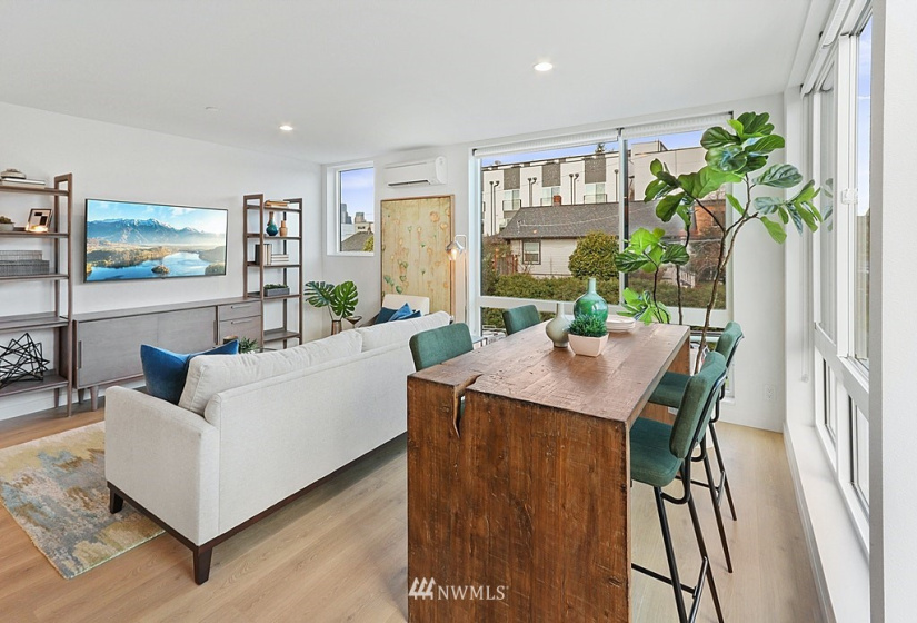 2013 25th, Seattle, Washington 98144, 2 Bedrooms Bedrooms, ,1 BathroomBathrooms,Residential,For Sale,JOYA,25th,NWM1880630