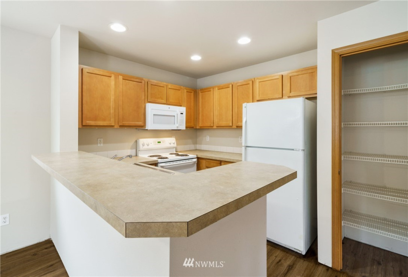 14870 36th, Tacoma, Washington 98446, 3 Bedrooms Bedrooms, ,2 BathroomsBathrooms,Residential,For Sale,36th,NWM1880457