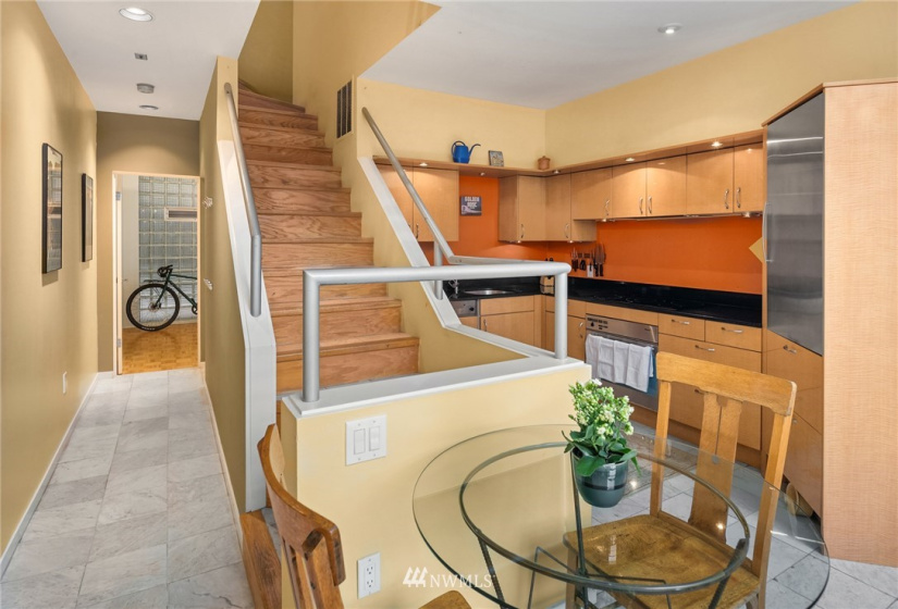 1425 Western, Seattle, Washington 98101, 2 Bedrooms Bedrooms, ,1 BathroomBathrooms,Residential,For Sale,Hillclimb Court,Western,NWM1880568