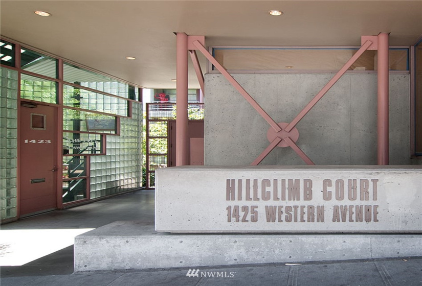 1425 Western, Seattle, Washington 98101, 2 Bedrooms Bedrooms, ,1 BathroomBathrooms,Residential,For Sale,Hillclimb Court,Western,NWM1880568