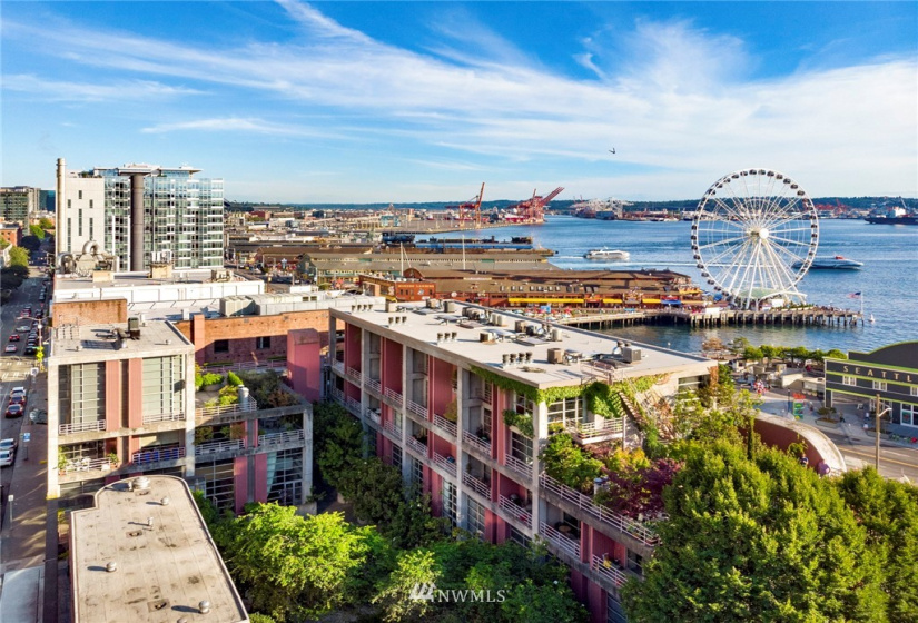 1425 Western, Seattle, Washington 98101, 2 Bedrooms Bedrooms, ,1 BathroomBathrooms,Residential,For Sale,Hillclimb Court,Western,NWM1880568