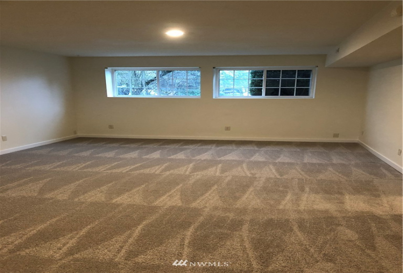 15401 177th Pl, Renton, Washington 98058, 4 Bedrooms Bedrooms, ,Residential Lease,For Rent,Candlewood Ridge Div 04,177th Pl,NWM1880715